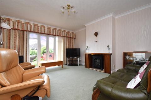 3 bedroom semi-detached house for sale, Kynaston Road, Bromley