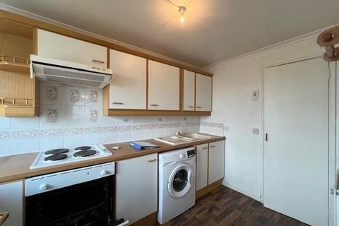 2 bedroom flat to rent, Regent Court, Aberdeen AB24