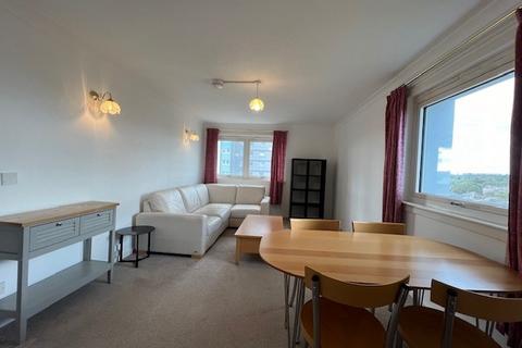 2 bedroom flat to rent, Regent Court, Aberdeen AB24