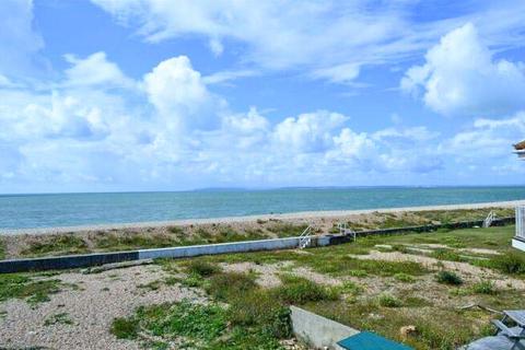 2 bedroom flat for sale, Southwood Road, Hayling Island