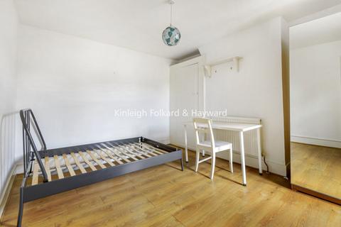 3 bedroom flat to rent, Garratt Terrace Tooting SW17