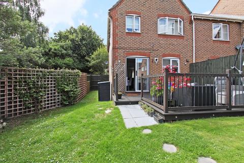 3 bedroom end of terrace house for sale, Lubeck Drive, Saxon Fields, Andover, SP10