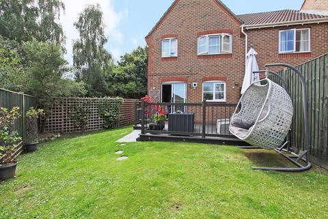 3 bedroom end of terrace house for sale, Lubeck Drive, Saxon Fields, Andover, SP10