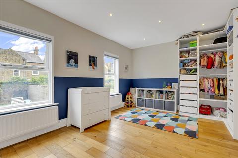 6 Walsingham Place, London, SW4 9RR