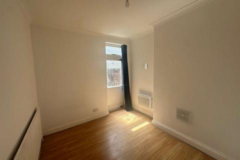 2 bedroom flat for sale, 58 Herga Road, Harrow, Middlesex, HA3 5AS