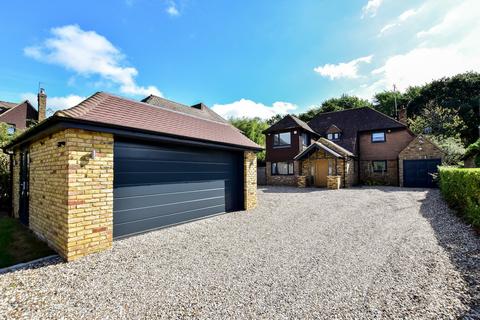 4 bedroom detached house for sale, Crispin Way, Farnham Common SL2