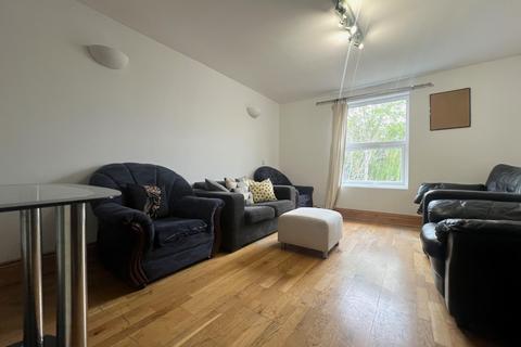 7 bedroom house to rent, Rossiter Road, Balham, SW12