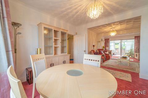 36 Broadway, Pontypool, NP4 6HW