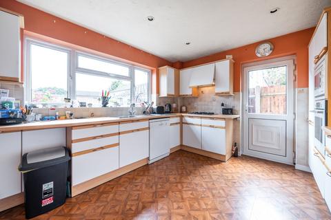 4 bedroom detached house for sale, Hatchgate Gardens, Burnham, Buckinghamshire, SL1