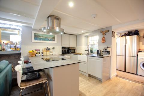 2 bedroom cottage for sale, North Street, Lostwithiel, Cornwall, PL22