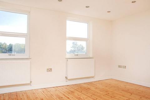 undefined, Waldegrave Road, Teddington, TW11