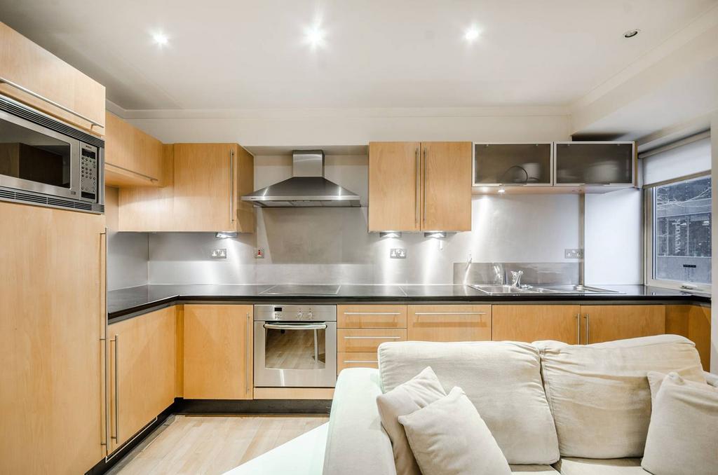 High Holborn, Bloomsbury, London, WC1V 2 bed flat - £3,120 pcm (£720 pw)