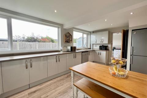 4 bedroom detached house for sale, Wetherby, Nidd Approach, LS22