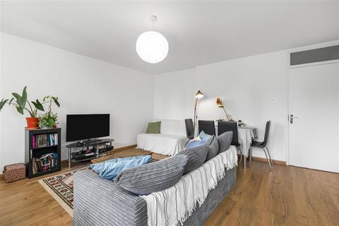 3 bedroom flat for sale, Downfield Close, W9