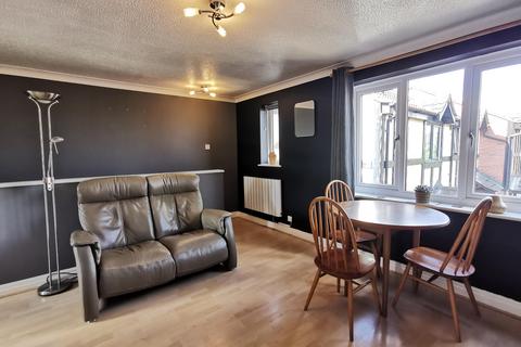 1 bedroom flat for sale, Burghley Court, Leyland PR25