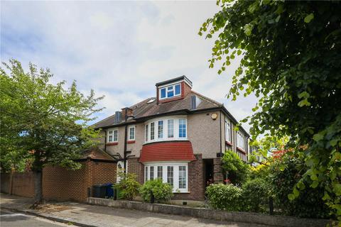 18 Queen Annes Grove, London, W5 3XR