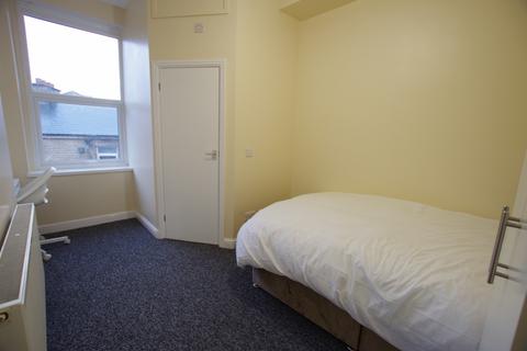 undefined, Briggate, Shipley, BD17 7BP