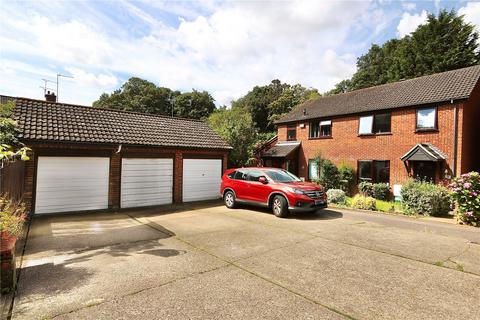 38 Burnham Close, Ipswich, IP4 4ED