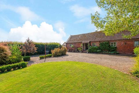 3 bedroom barn conversion for sale, Park Farm Barns Oddingley Droitwich, Worcestershire, WR9 7ND