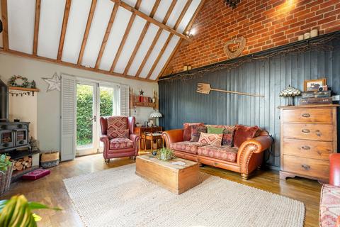 3 bedroom barn conversion for sale, Park Farm Barns Oddingley Droitwich, Worcestershire, WR9 7ND