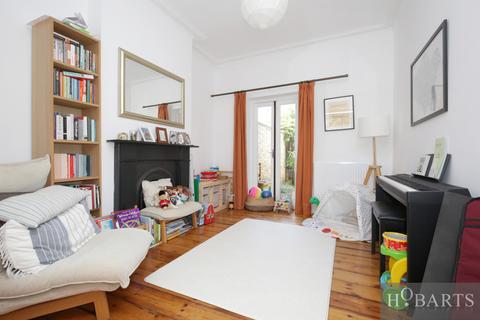 3 bedroom terraced house to rent, Clarence Road, Bowes Park, London, N22