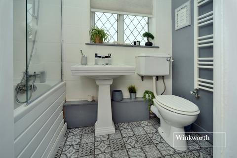 550a London Road, Cheam, Sutton, SM3 9AA