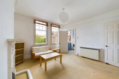 1 bedroom apartment for sale, St. Michaels Square, Gloucester, GL1