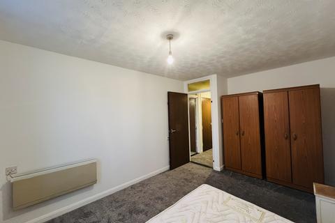 1 bedroom retirement property to rent, Riverdene Road, Ilford IG1