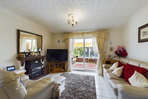 3 bedroom end of terrace house for sale, Mablethorpe Road, Portsmouth PO6