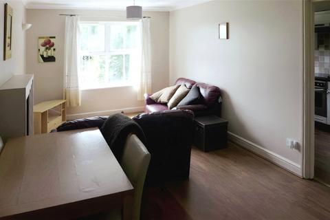 2 bedroom apartment for sale, Windsor Court, Wilson Green, Binley, Coventry, CV3