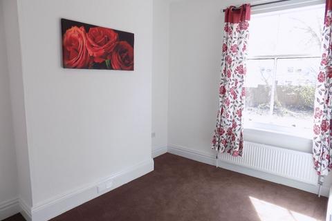 2 bedroom apartment to rent, St. James's Road, Dudley