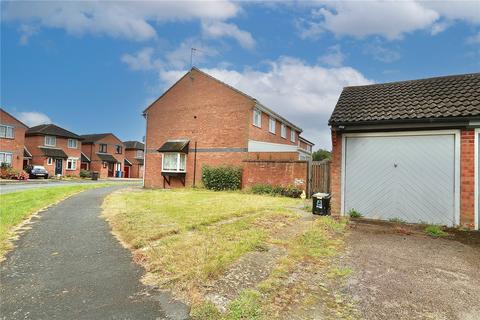 3 bedroom semi-detached house for sale, Wentworth Drive, Ipswich, Suffolk, IP8