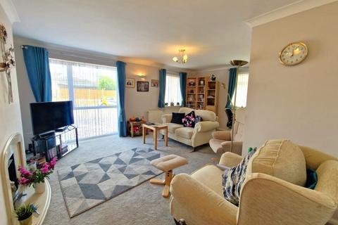 2 bedroom detached bungalow for sale, Bear Cross Avenue, BH11 9NX