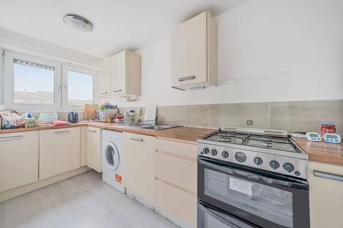 1 bedroom flat for sale, London E3