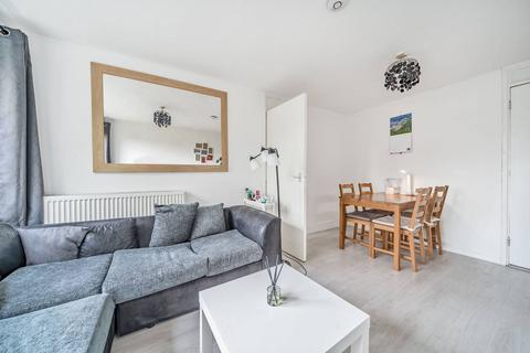 1 bedroom flat for sale, London E3