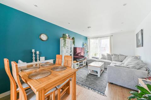 2 bedroom flat for sale, Hogarth Crescent, Croydon, CR0
