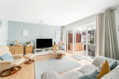 30 Flamingo Crescent, Weston-super-mare, BS22 8XT