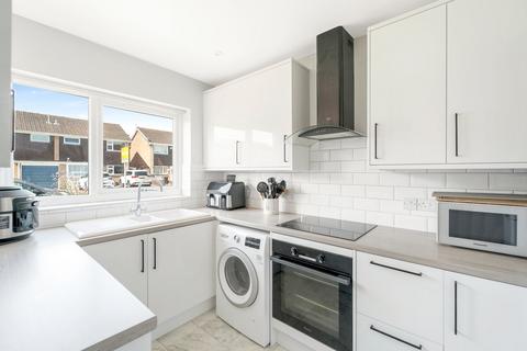 30 Flamingo Crescent, Weston-super-mare, BS22 8XT