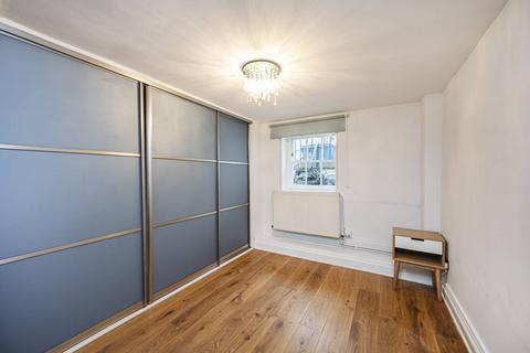 79 New Road, London, E1 1HH