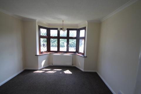 2 bedroom bungalow to rent, Brook Close, Stanwell, Staines-upon-Thames, TW19