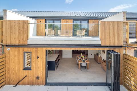 4 bedroom barn conversion for sale, Oakley Wood Farm, Banbury Road, Bishops Tachbrook, Leamington Spa, CV33