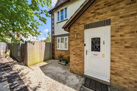 2 bedroom semi-detached house for sale, Aylesbury,  Buckinghamshire,  HP19