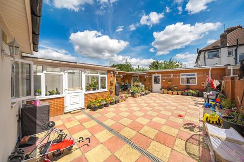 1 Laurel Gardens, Hounslow, TW4 6AQ