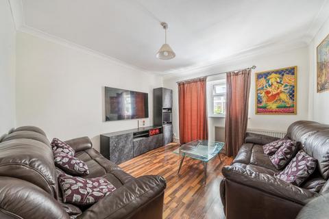 1 Laurel Gardens, Hounslow, TW4 6AQ