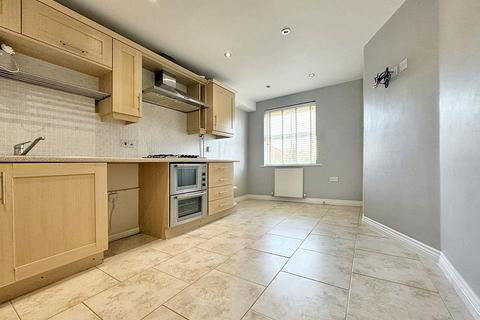 4 bedroom townhouse for sale, Douglas Way, Murton, Seaham, Durham, SR7 9HX