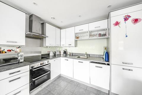 2 bedroom flat to rent, Park Road Crouch End N8