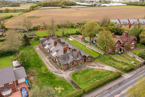 6 bedroom bungalow for sale, Knowsley Lane, Prescot L34