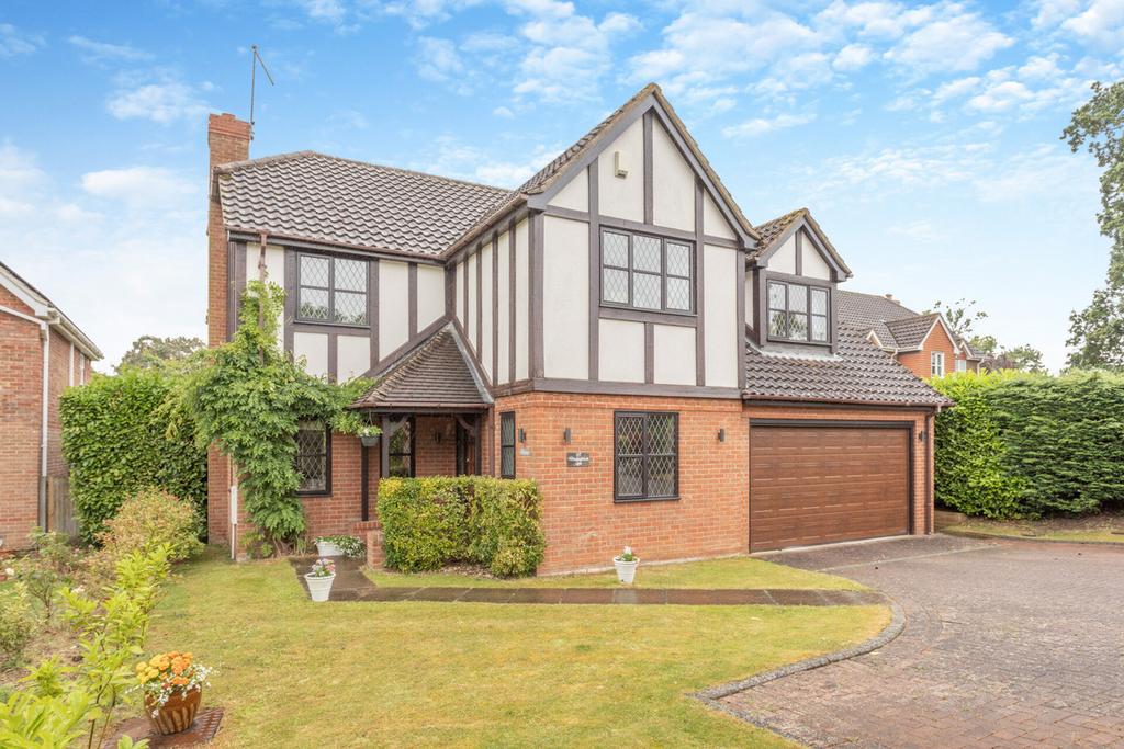 Windingbrook Lane Collingtree Park... 5 bed detached house for sale £