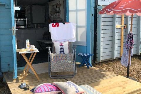 Property for sale, Beach Hut, Barton On Sea, Hampshire, BH25