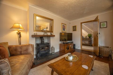 Fiveways Basingstoke Road, Riseley, Reading, RG7 1QD